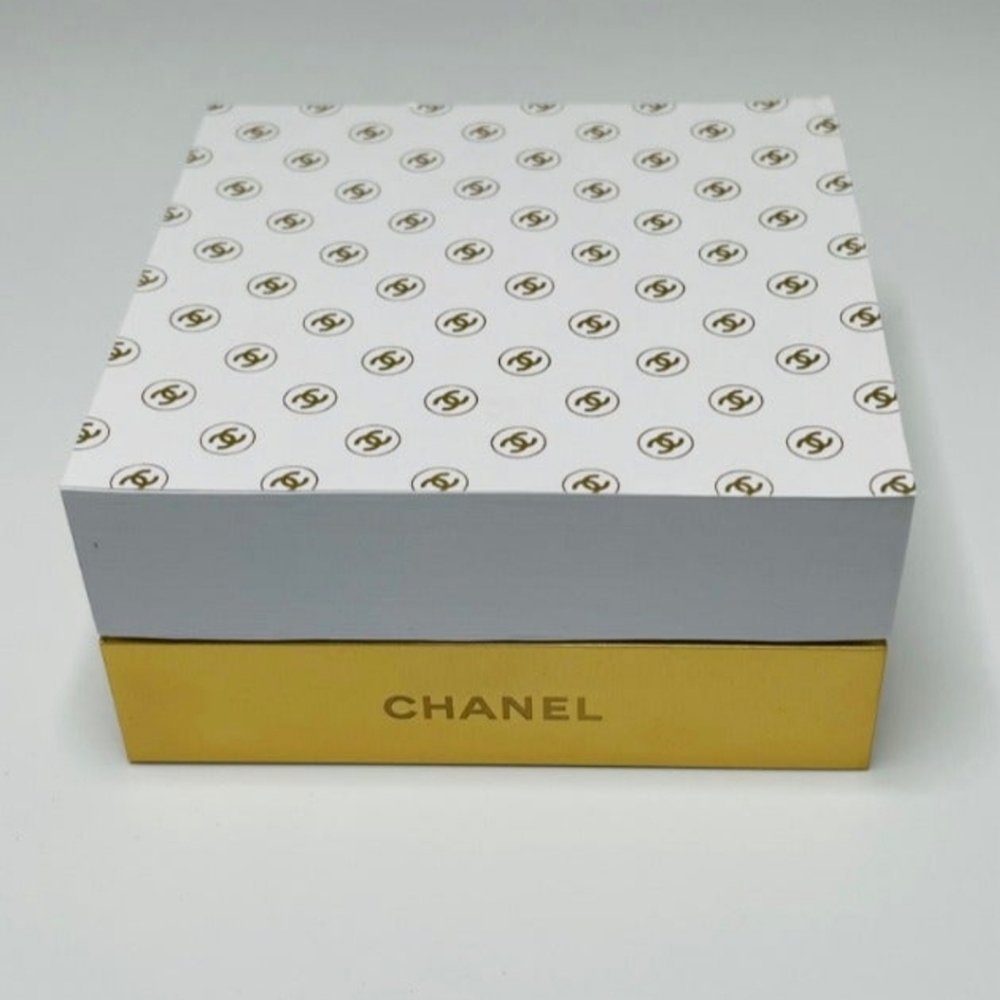 CHANEL memo pad